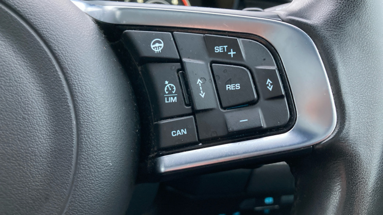 Jaguar E-Pace 2.0d [180] R-Dynamic HSE 5dr Auto Diesel Estate